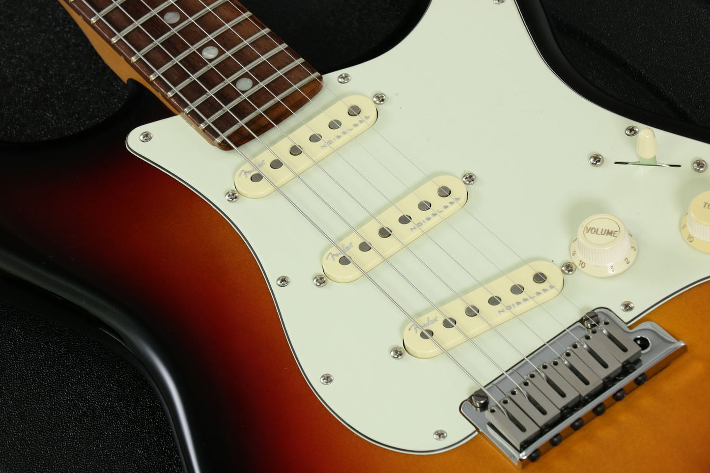 [SN US23056599] USED Fender USA / American Ultra Stratocaster Rosewood Fingerboard Ultraburst [3.62kg / made in 2023] Fender Ultra [08]