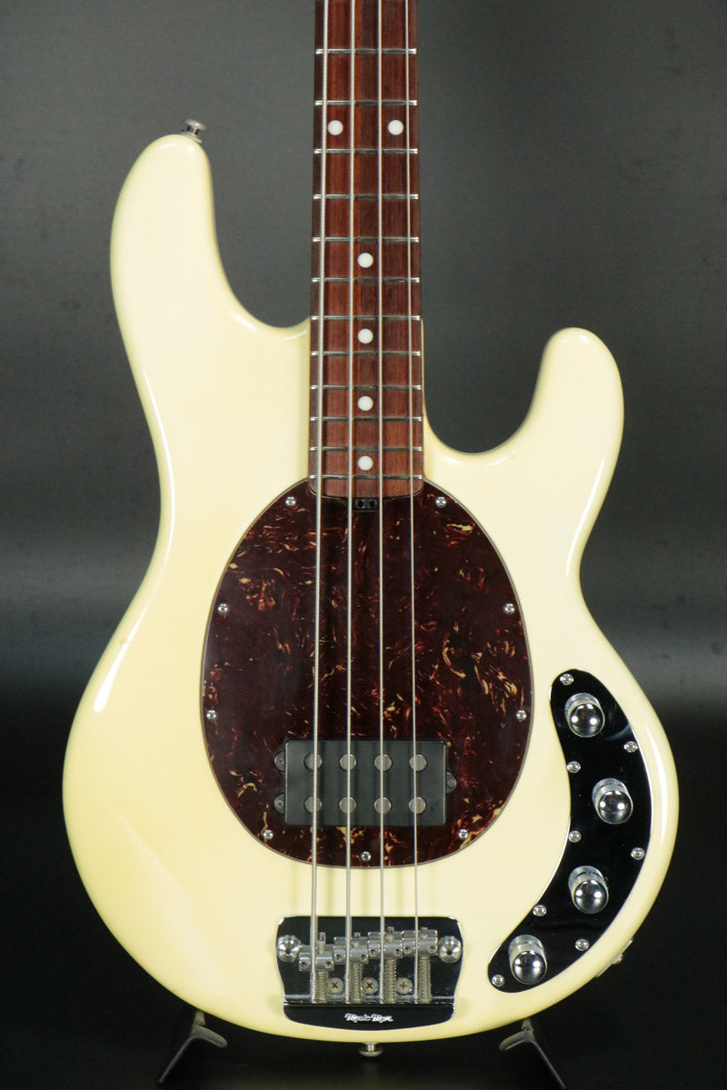 [SN E34928] USED MUSICMAN / Stingray 4 White R/MH [10]