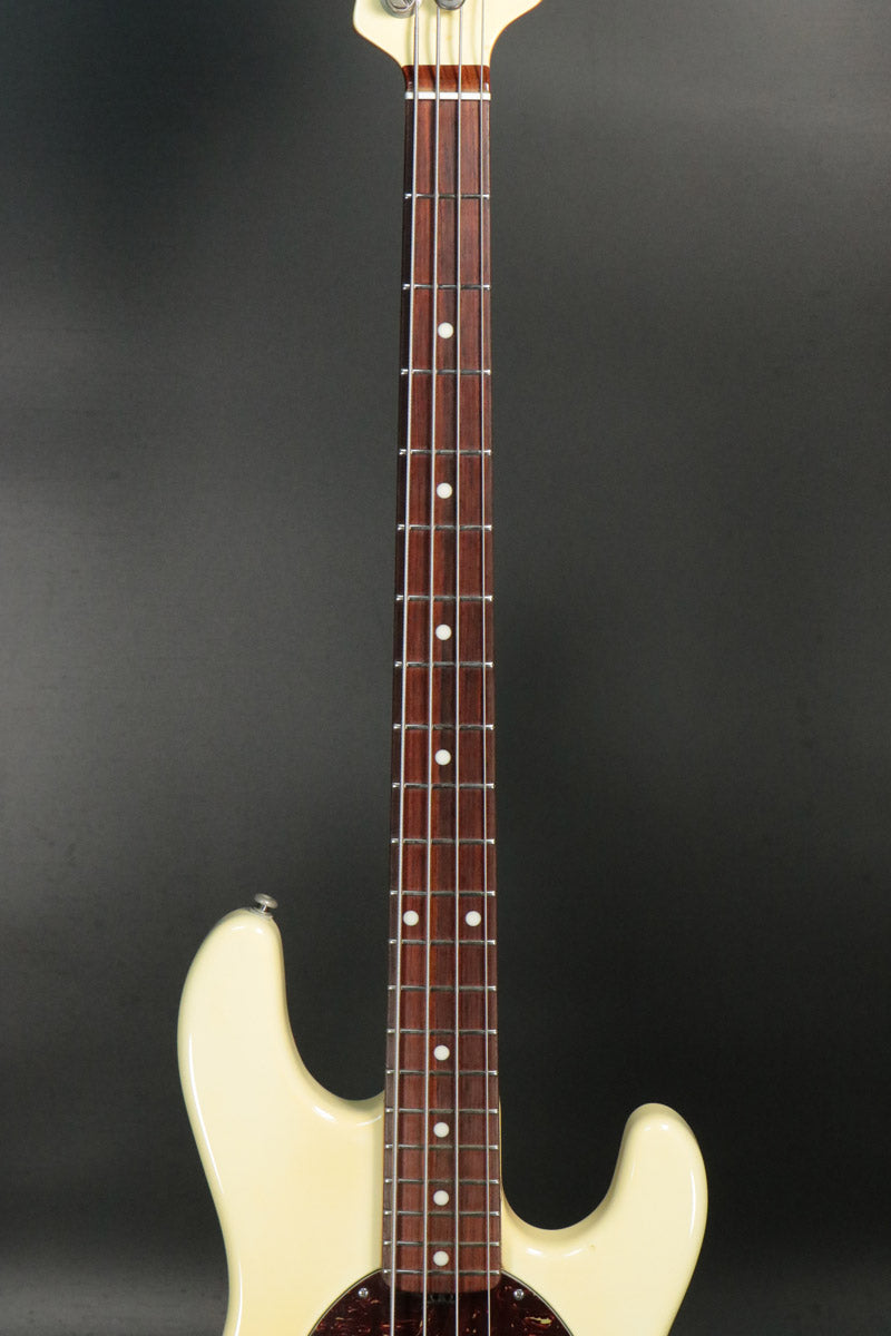 [SN E34928] USED MUSICMAN / Stingray 4 White R/MH [10]