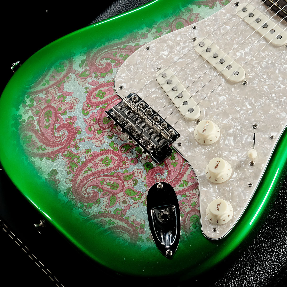 [SN CZ578848] USED Fender Custom Shop / Custom Built 1969 Stratocaster NOS Green Burst over Pink Paisley 2024 [05]