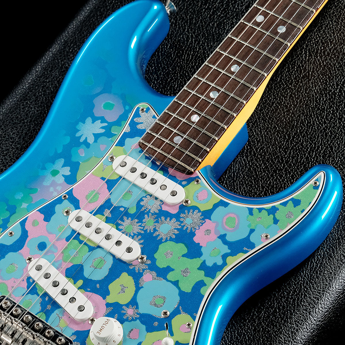 [SN CZ564279] USED Fender Custom Shop / Custom Built 1969 Stratocaster NOS Matching Headstock Blue Flower 2022 [05]