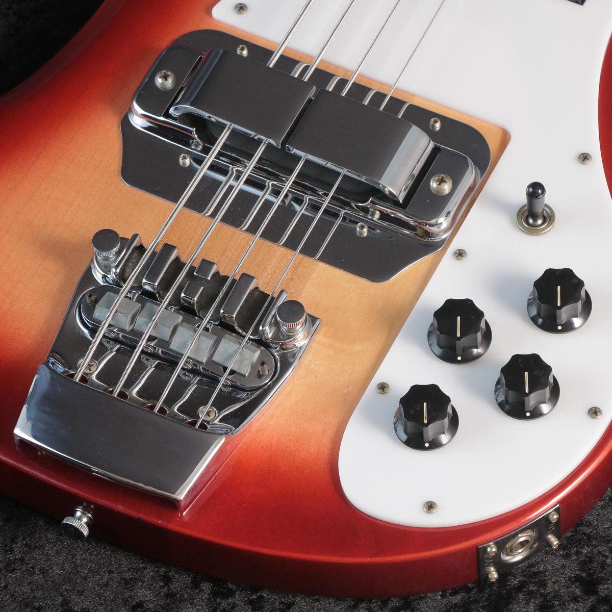 [SN 01-05692] USED RICKENBACKER / 4001V63 Fireglo [03]
