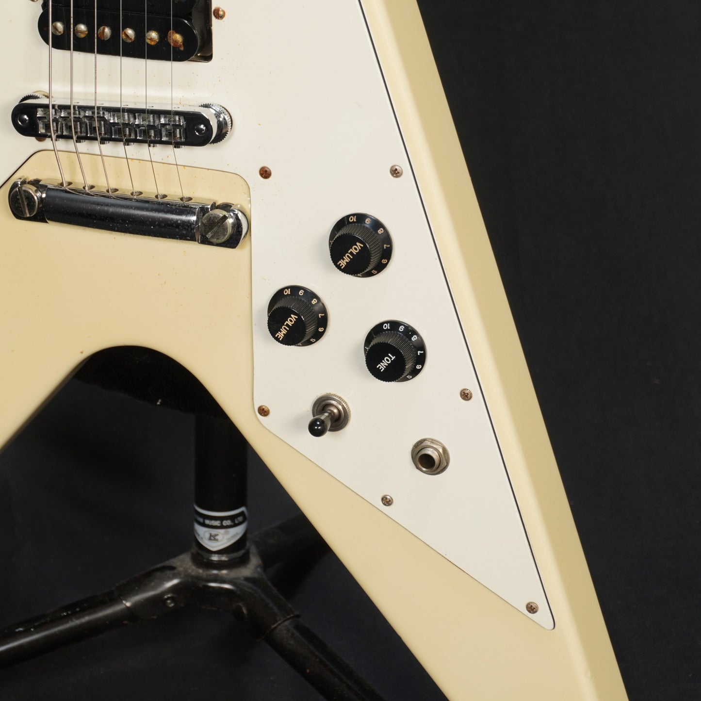 [SN 83044552] USED Gibson / Designer Series Flying V '84 Refinish Mod [04]