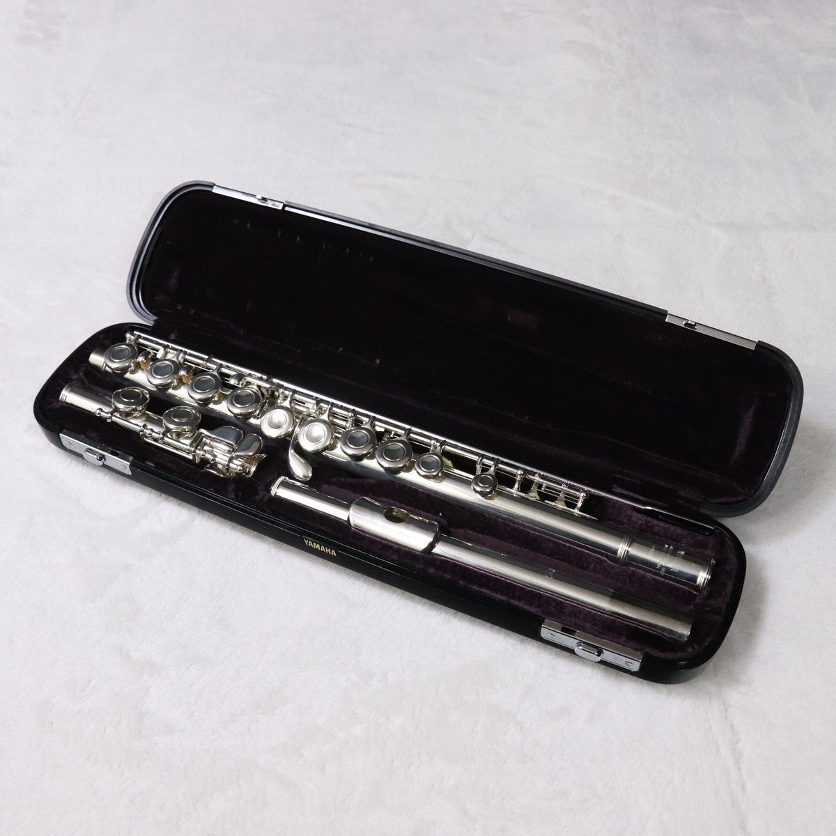 [SN 438604] USED YAMAHA / YFL-211SII Flute, silver plated, with E-mechanism [11]