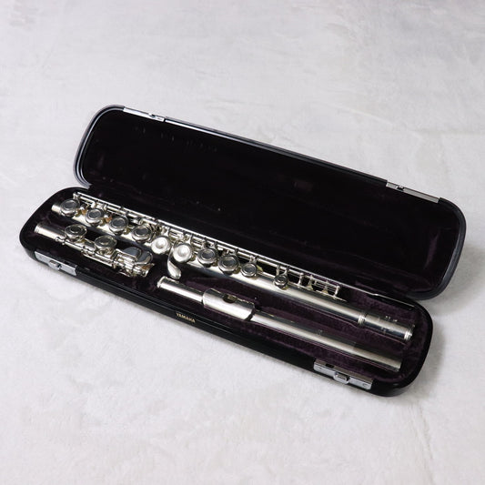 [SN 438604] USED YAMAHA / YFL-211SII Flute, silver plated, with E-mechanism [11]