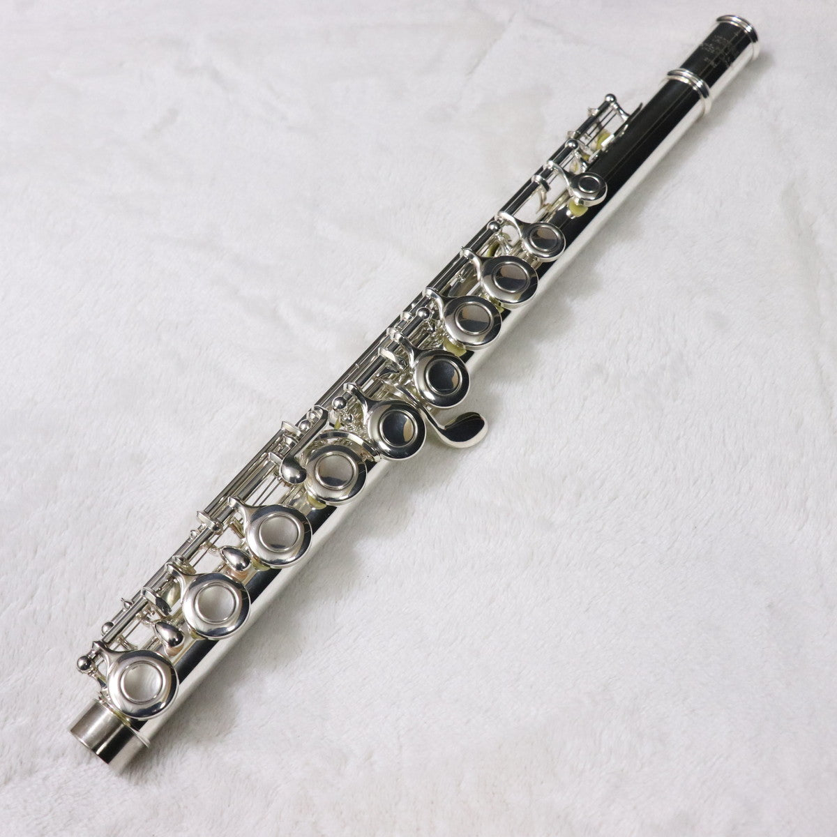 [SN 438604] USED YAMAHA / YFL-211SII Flute, silver plated, with E-mechanism [11]