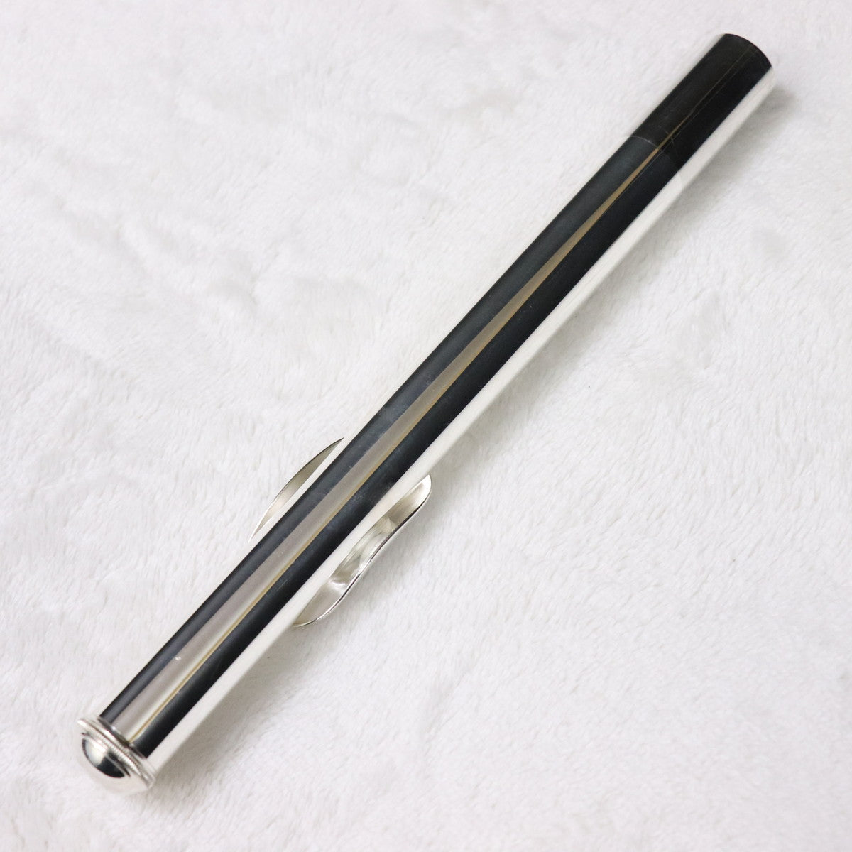 [SN 438604] USED YAMAHA / YFL-211SII Flute, silver plated, with E-mechanism [11]