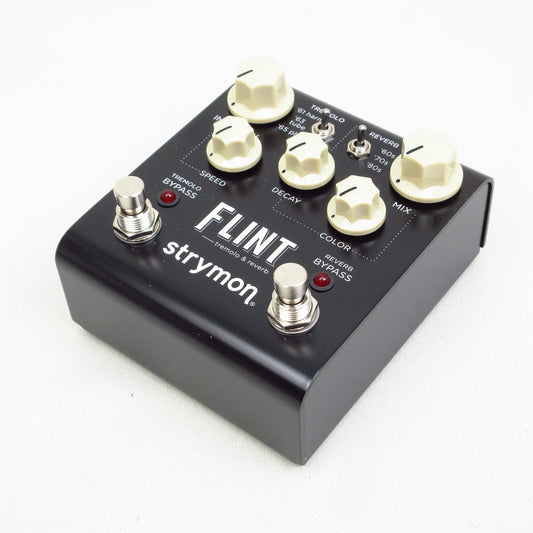 [SN S21-95422] USED strymon / FLINT V1 tremolo &amp; reverb tremolo reverb [09]