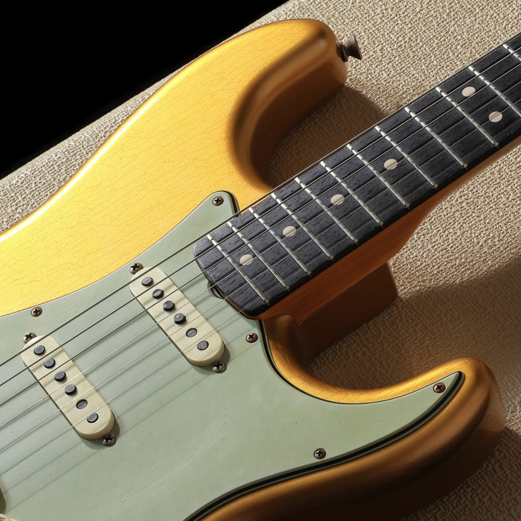 [SN CZ584207] USED Fender Custom Shop / Limited Edition 1963 Stratocaster Journeyman Relic Aged Aztec Gold [03]