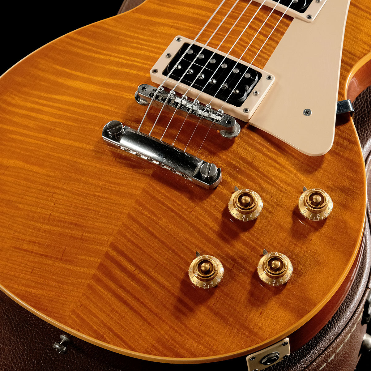 [SN 5 0464] USED Gibson USA / Les Paul Classic Premium Plus Trans Amber 1995 [05]