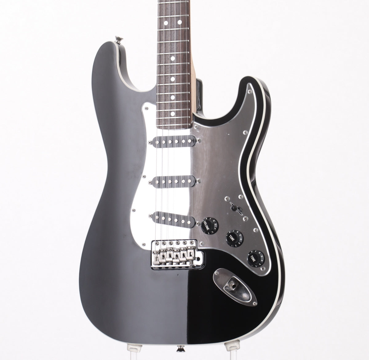 [SN JD18013476] USED Fender / FSR Aerodyne Stratocaster Black Rosewood Fingerboard Mirror PIckguard 2018 [09]