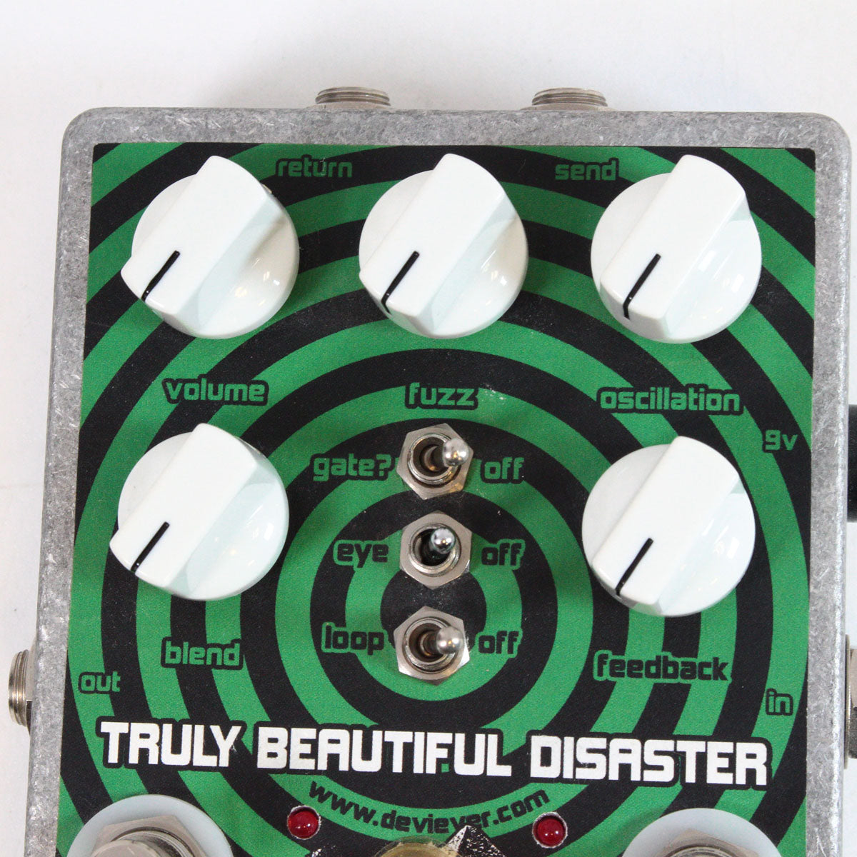 USED DEVI EVER / Truly Beautiful Disaster [05]