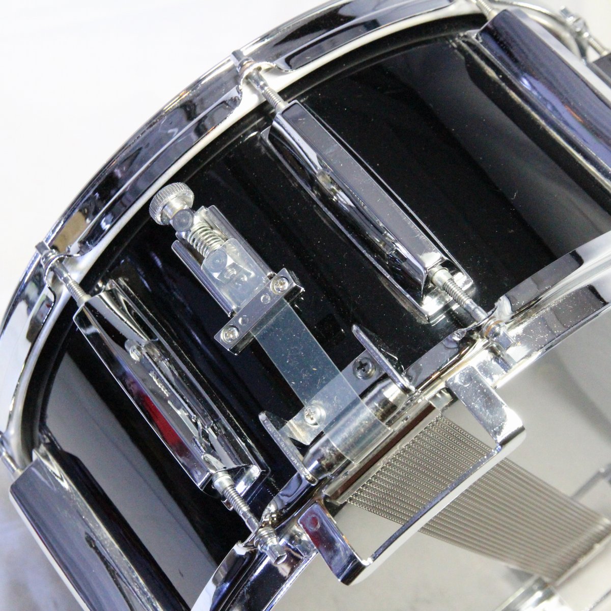 USED YAMAHA / SD-970RG YD-9000RD Snare 14×7 SOLID BLACK Yamaha Snare Drum [08]