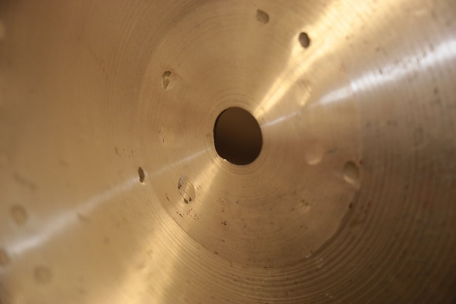 USED ZILDJIAN / K.CONSTANTINOPLE 22 THIN RIDE OVER HAMMERED 22" Zildjian Ride Cymbal [10]