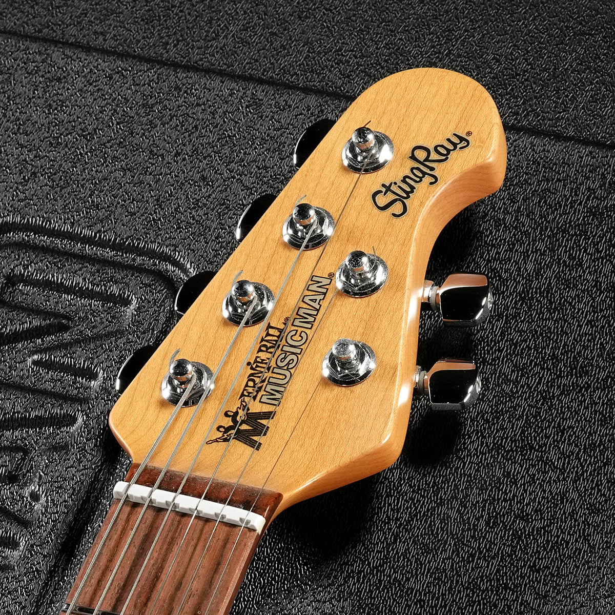 [SN G76838] USED Music man / StingRay Guitar Ivory White 2019 [05]