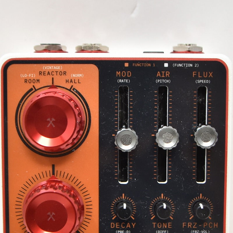 [SN 031] USED CORNERSTONE / NUCLEO REVERB [12]