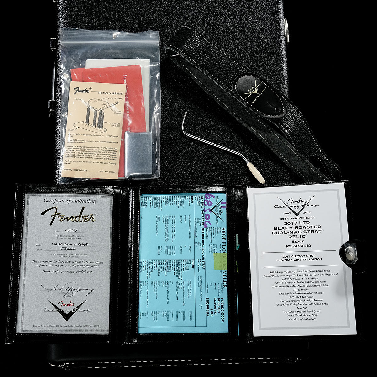 [SN CZ530816] USED Fender Custom Shop / 2017 Limited Black Roasted Dual-Mag Stratocaster Relic Black [05]