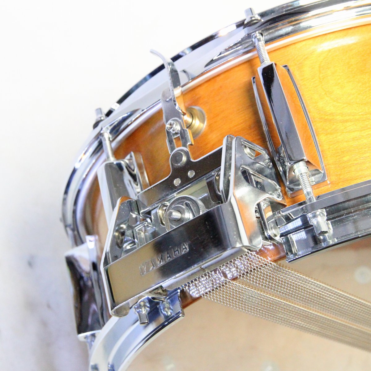 USED YAMAHA / SD055A 14x5.5 Real Wood Snare Drum [08]