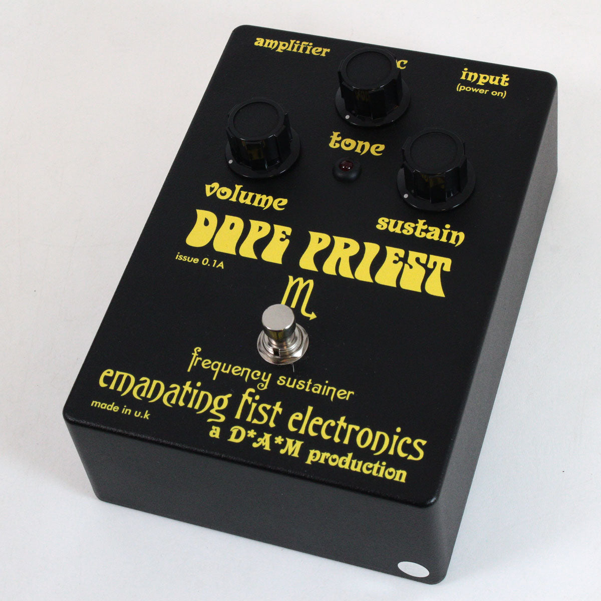 USED Emanating Fist Electronics / DP-93 Dope Priest [05]