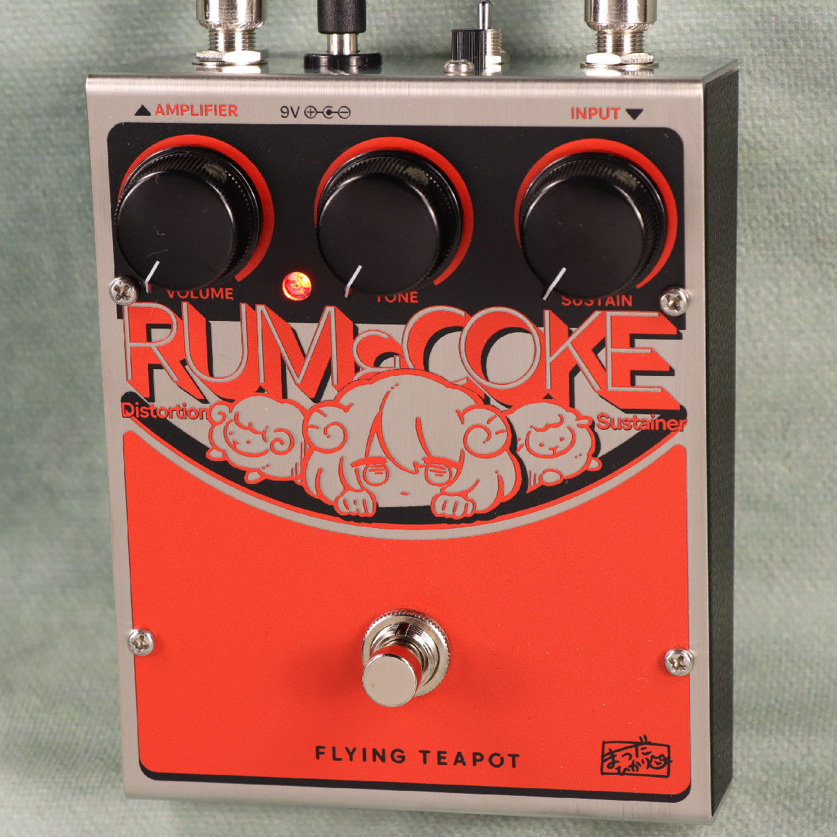 Flying Teapot / Rum and Coke RED Flying Teapot Made in Japan [80]