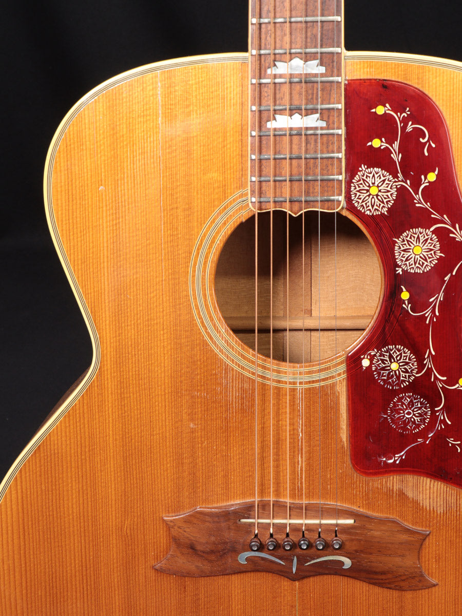 Gibson / J-200 Artist 1974 – Ishibashi Music Corporation.