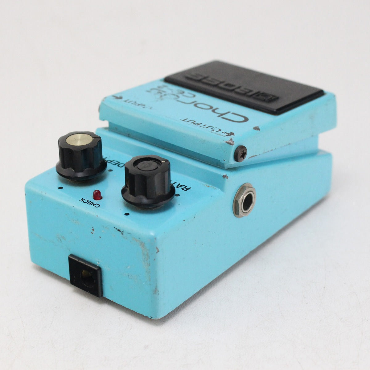 BOSS / CE-2 Chorus Silver Screw – Ishibashi Music Corporation.