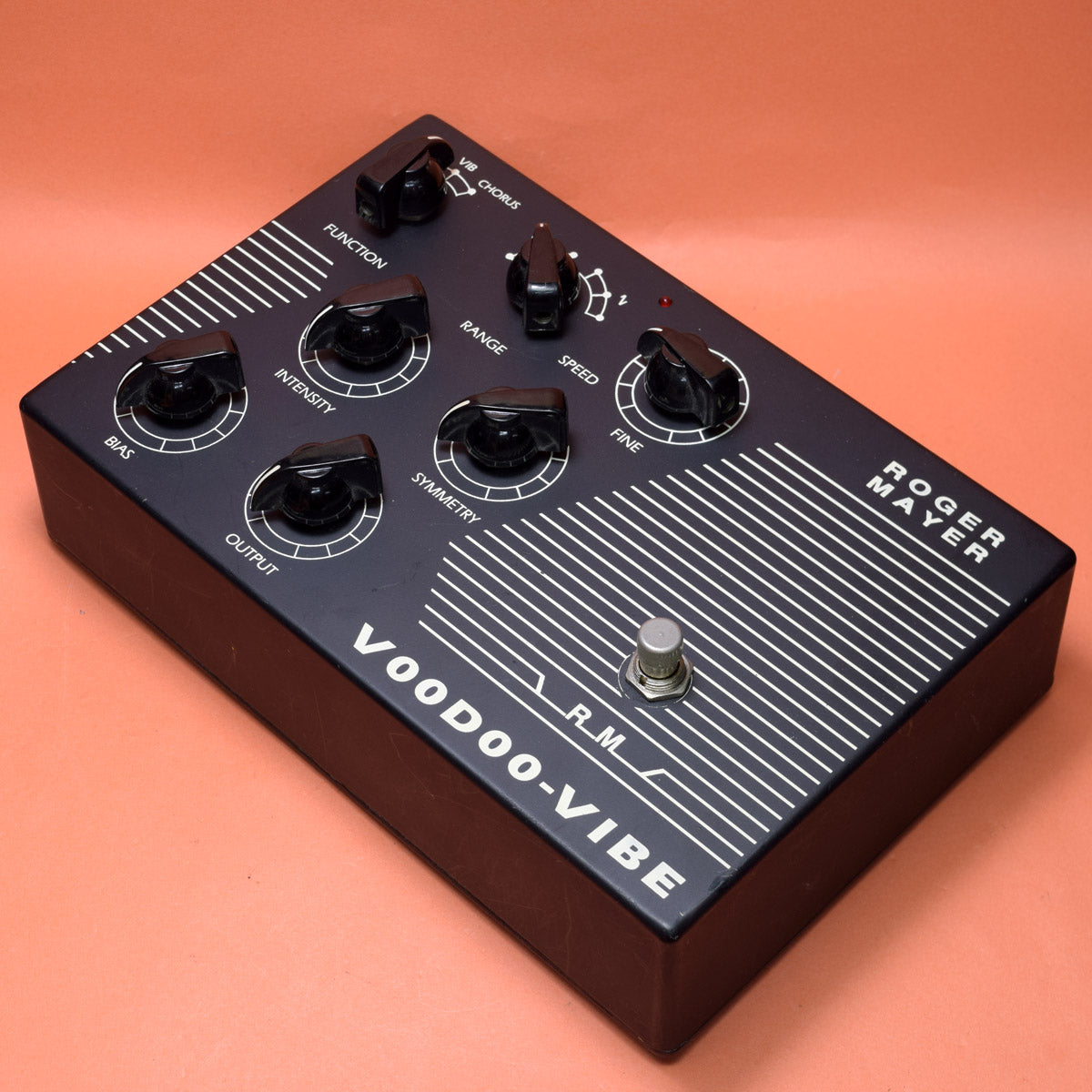 Roger Mayer Roger Mayer / VooDoo-Vibe – Ishibashi Music Corporation.