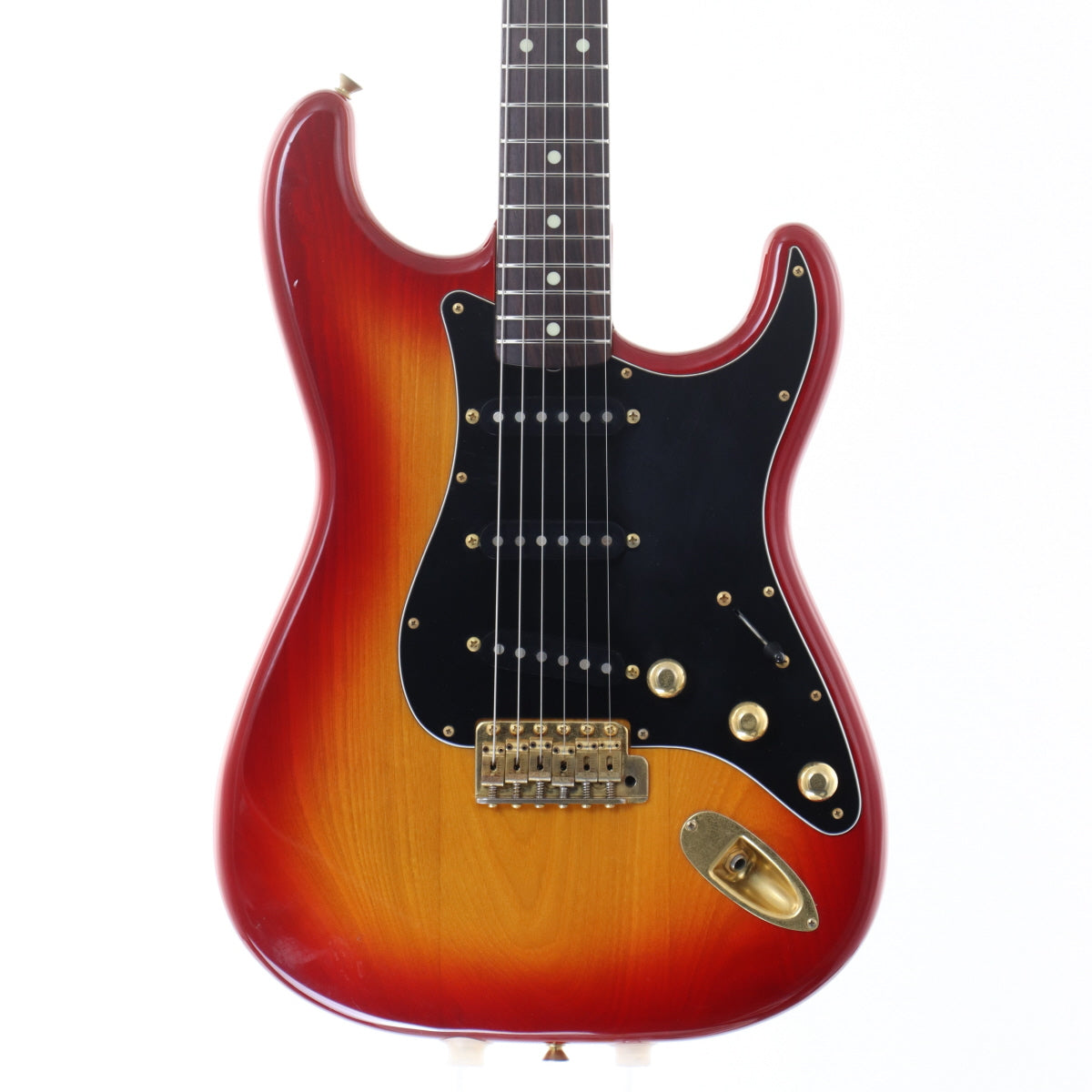 Stratocaster 类型 [电吉他 › Stratocaster 类型]