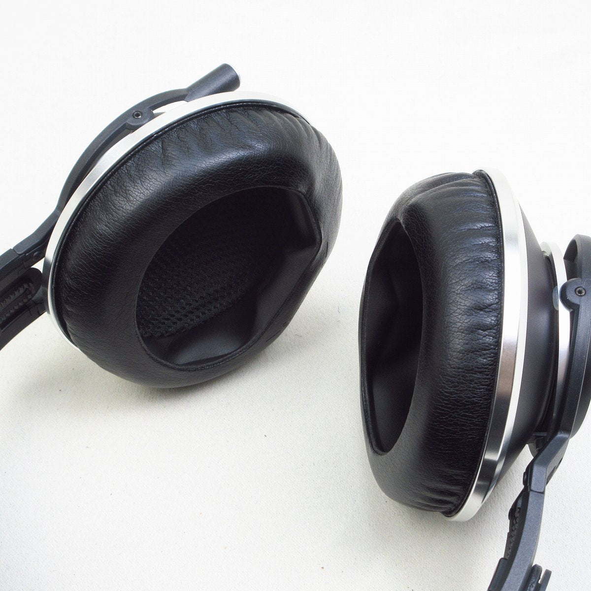 AKG / K872-Y3 