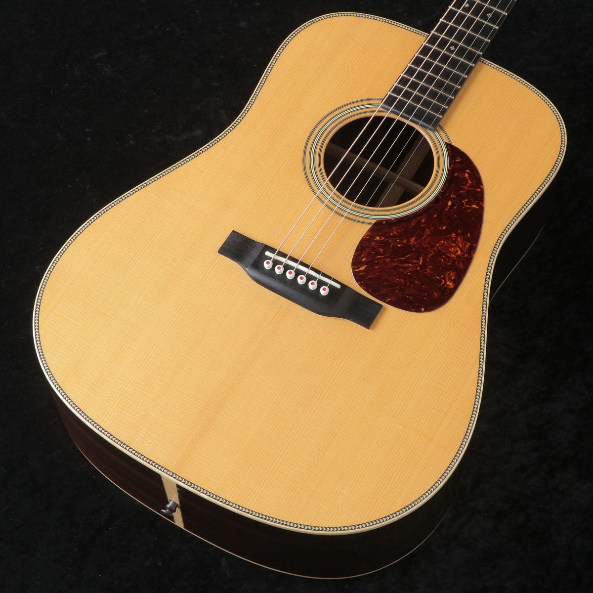 martin – Ishibashi Music Corporation.
