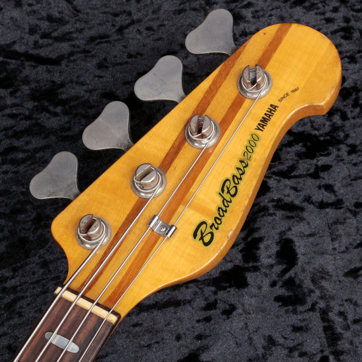 YAMAHA / BB2000 / Broad Bass Natural – Ishibashi Music Corporation.