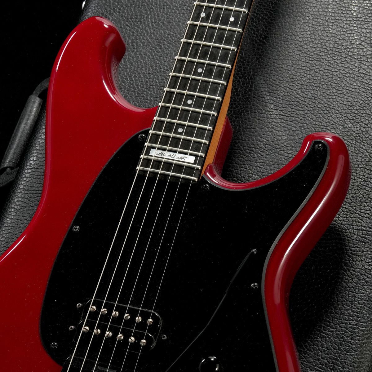 Ibanez / AH-10 ALLAN HOLDSWORTH MODEL PRE OWNED BY JAKKO JAKSYZK