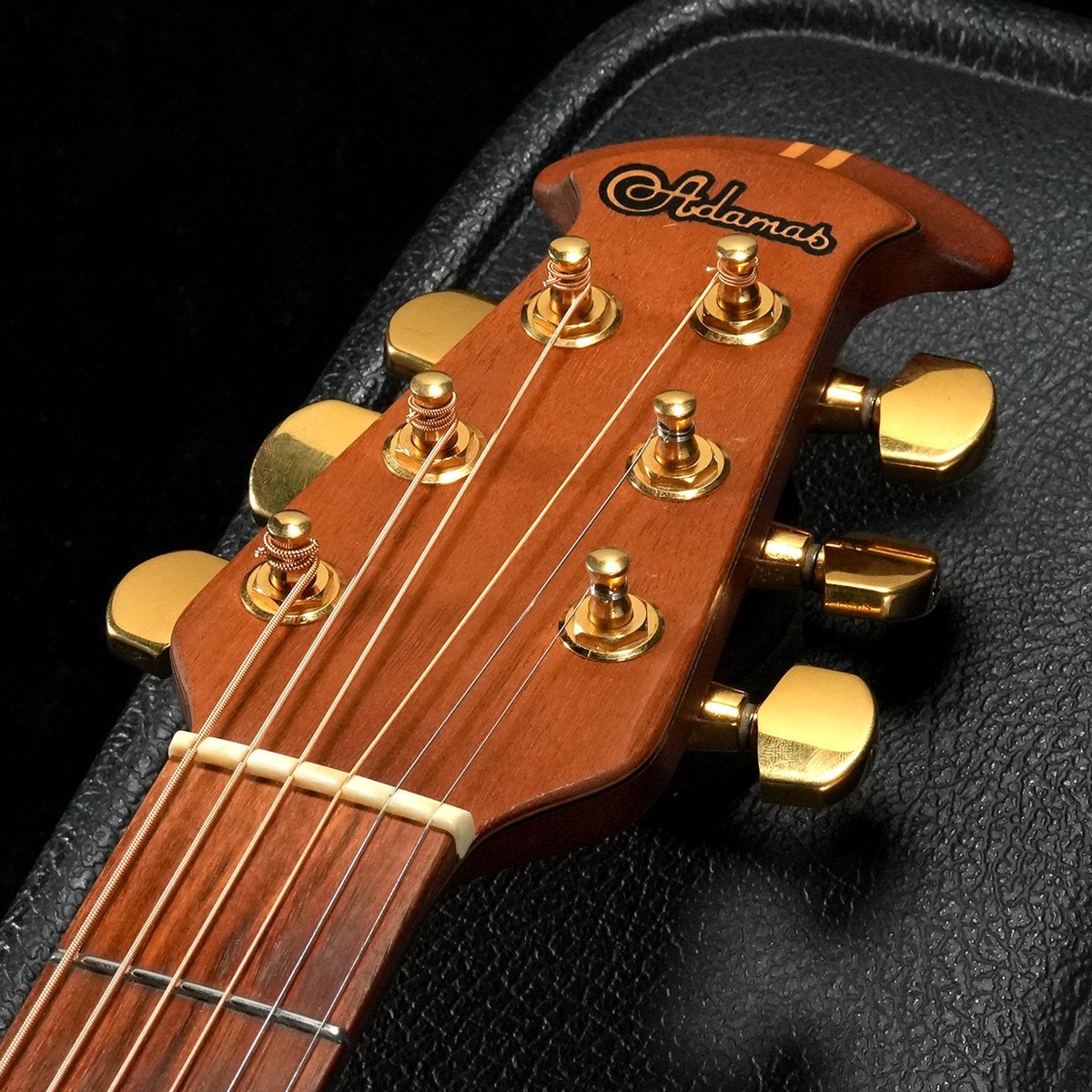 OVATION / Adamas II 1681-7 – Ishibashi Music Corporation.