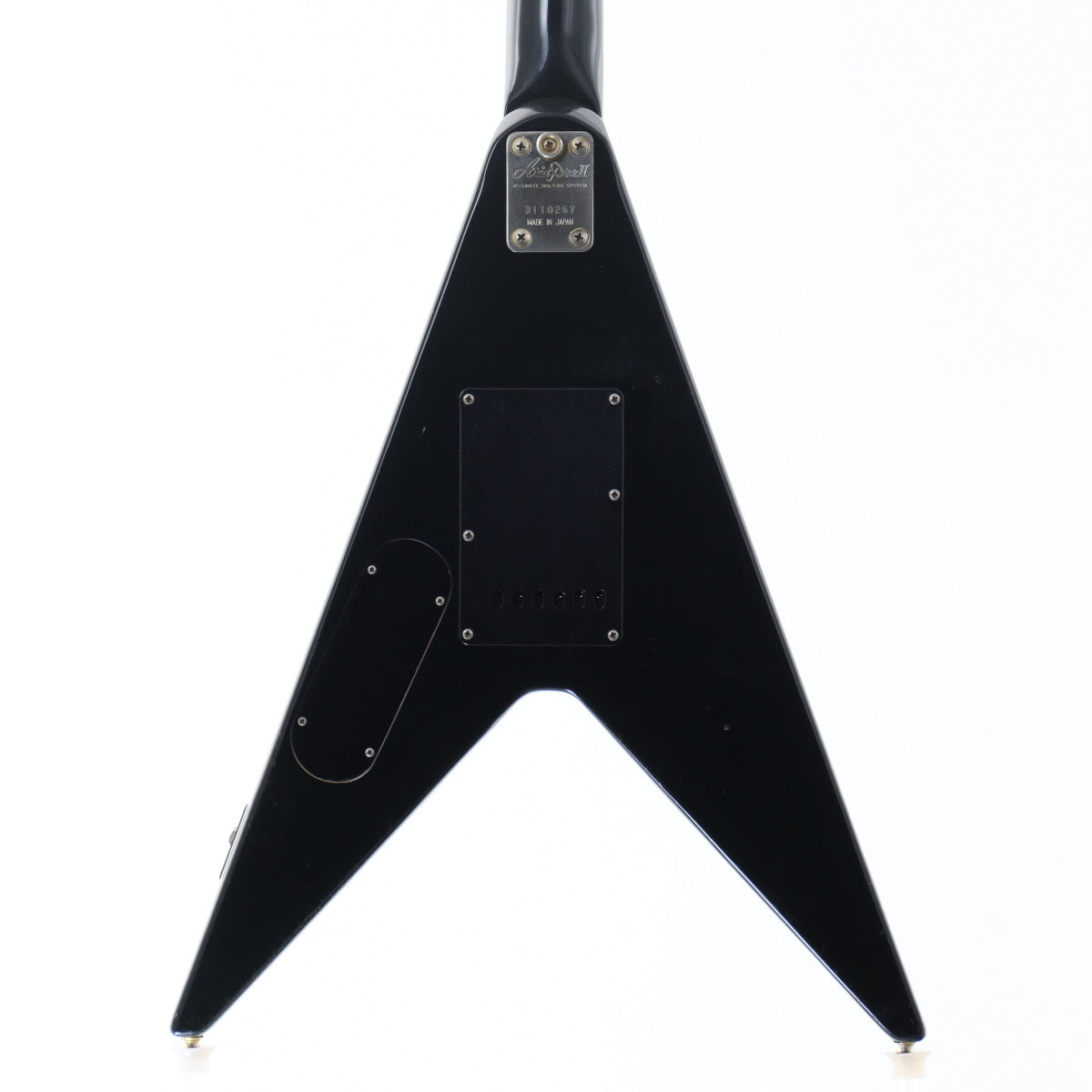 Aria Pro II / XX DELUXE-V 1983 BTY – Ishibashi Music Corporation.