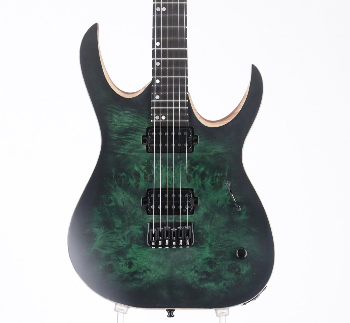 Soloist/Dinky type [Electric guitar › Soloist/Dinky type