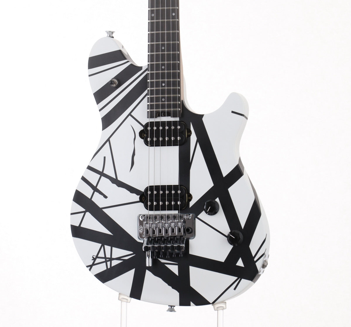EVH / Wolfgang Special Striped Black and White – Ishibashi Music