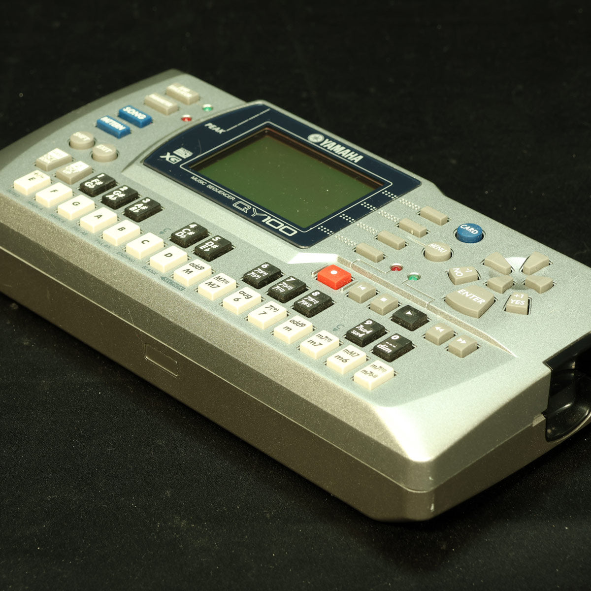 yamaha / qy100 – Ishibashi Music Corporation.