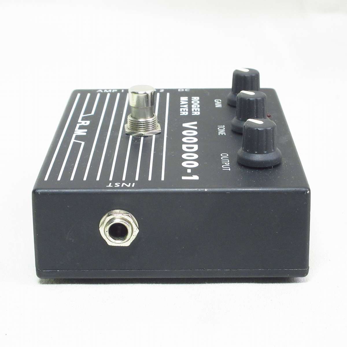 Roger Mayer / VD-1 Voodoo-1 Distortion – Ishibashi Music Corporation.