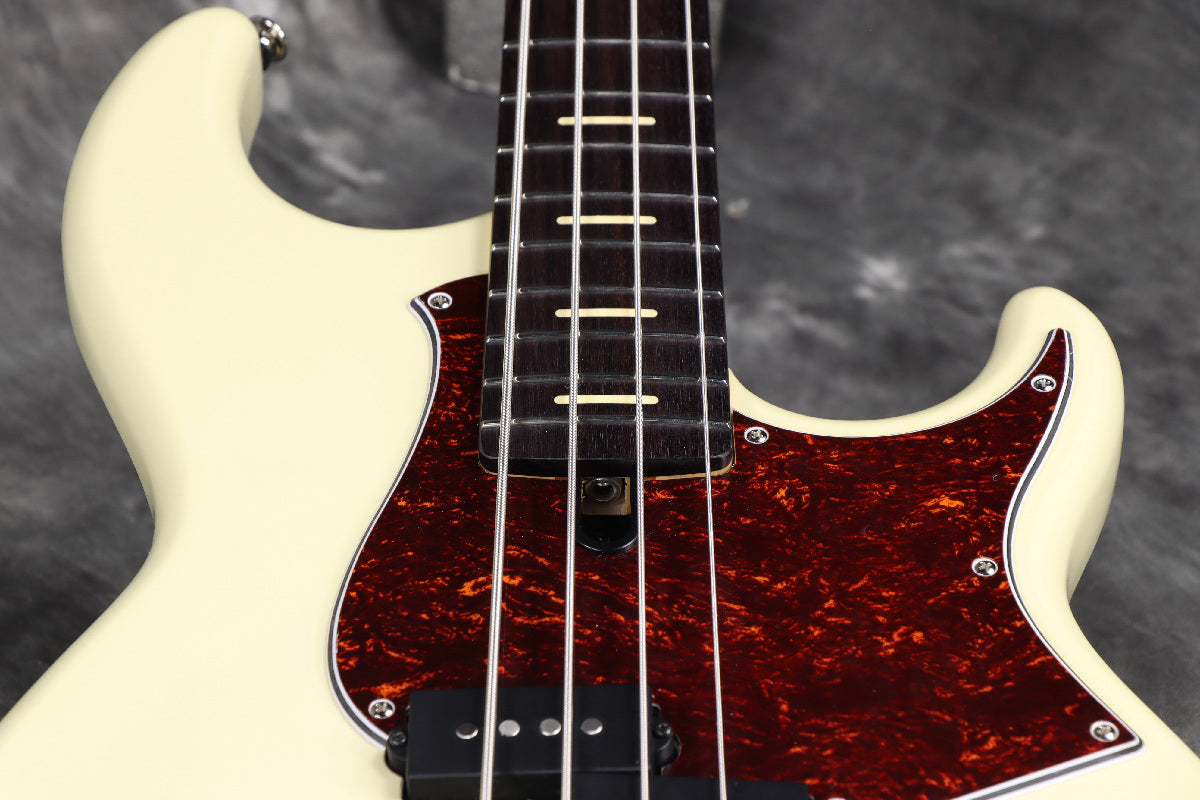 YAMAHA / BBP34 Vintage White BB Pro Series Yamaha Made in Japan