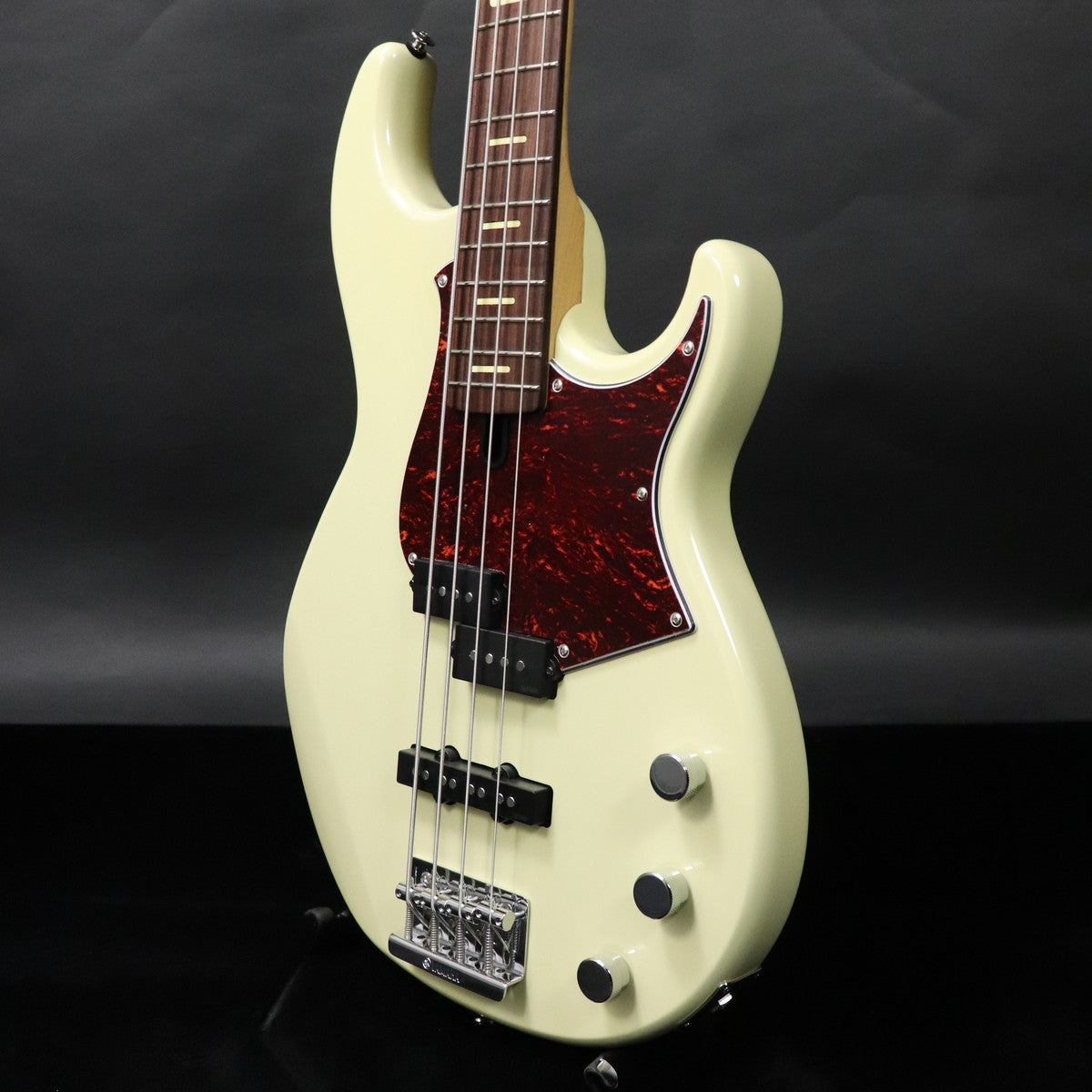 YAMAHA / BBP34 Vintage White – Ishibashi Music Corporation.
