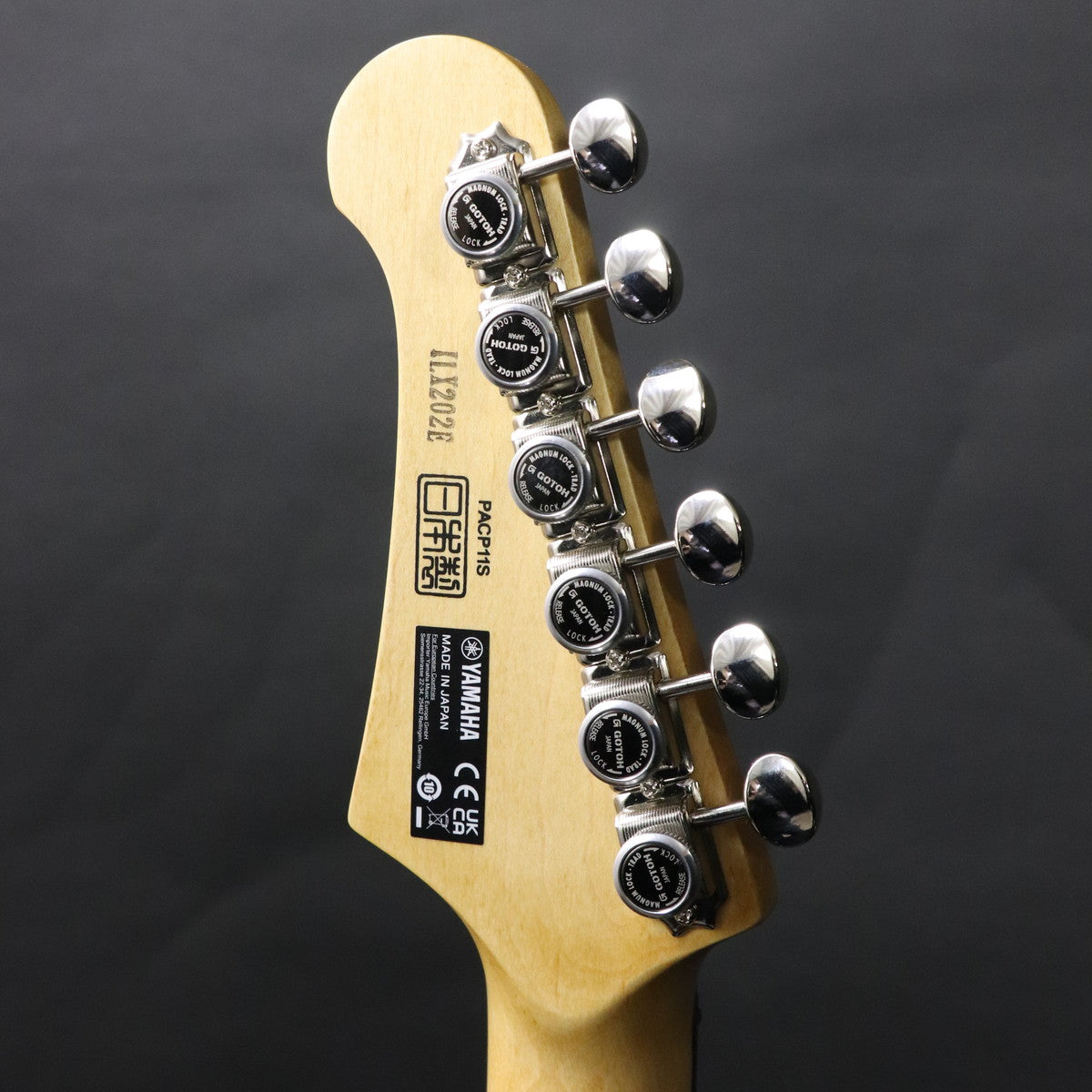 Yamaha PACIFICA ほぼ新品　注意点あり YAMAHA / Pacifica SC Professional PACP11S SHELL WHITE パシフィカ