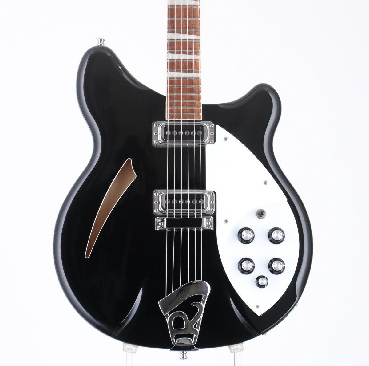 rickenbacker – Ishibashi Music Corporation.