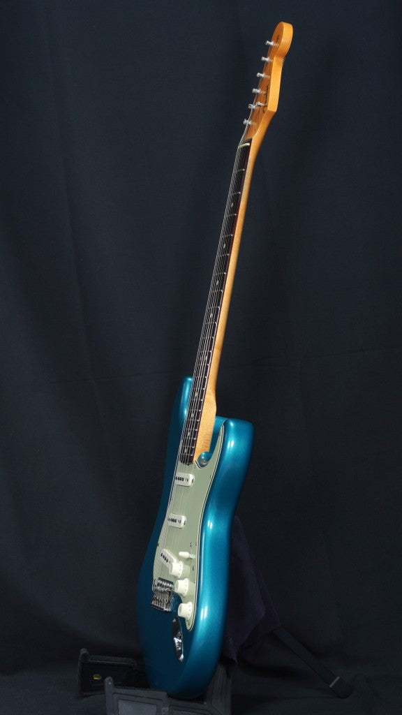 FENDER CUSTOM SHOP / 1961 Stratocaster Journeyman Relic Ocean