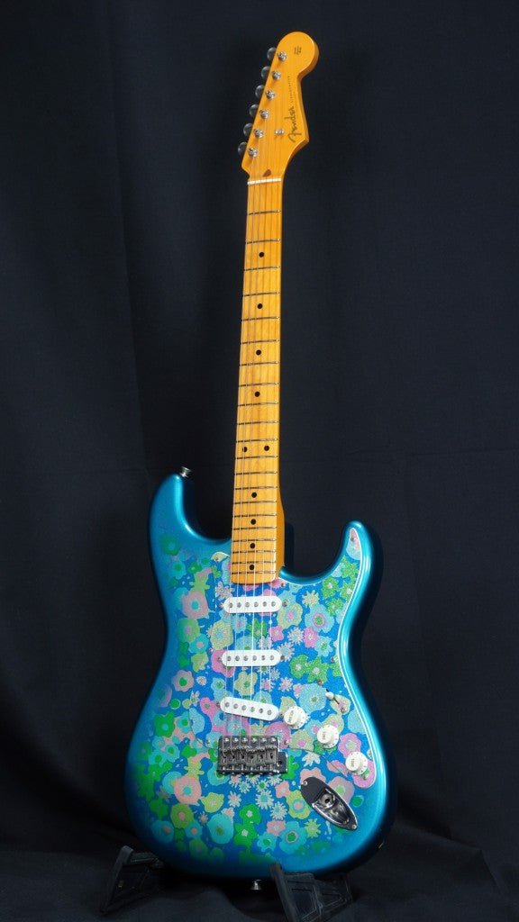 FENDER JAPAN (-2015) / ST57-88 BFL -1999–2002- Blue Flower