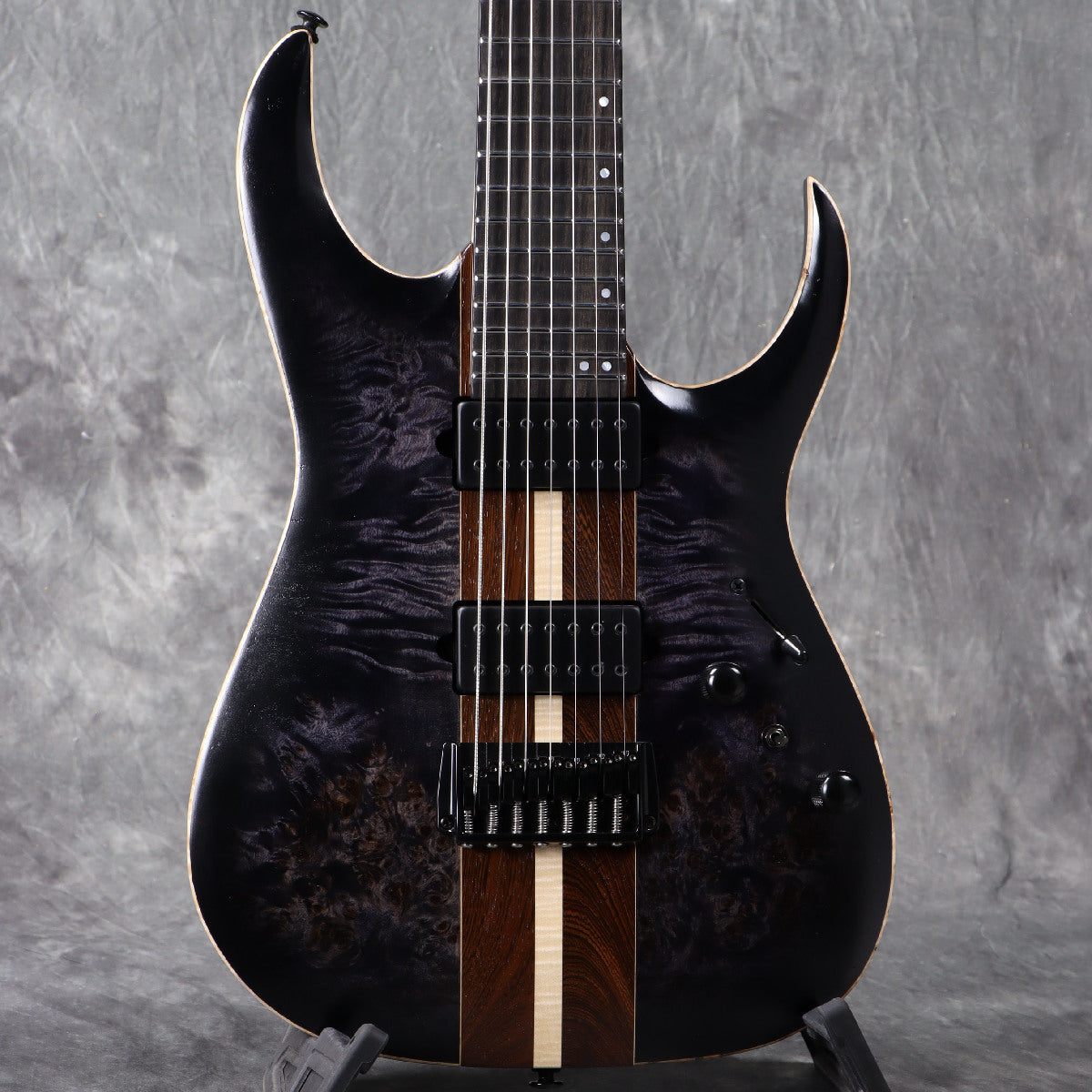 Soloist/Dinky type [Electric guitar › Soloist/Dinky type