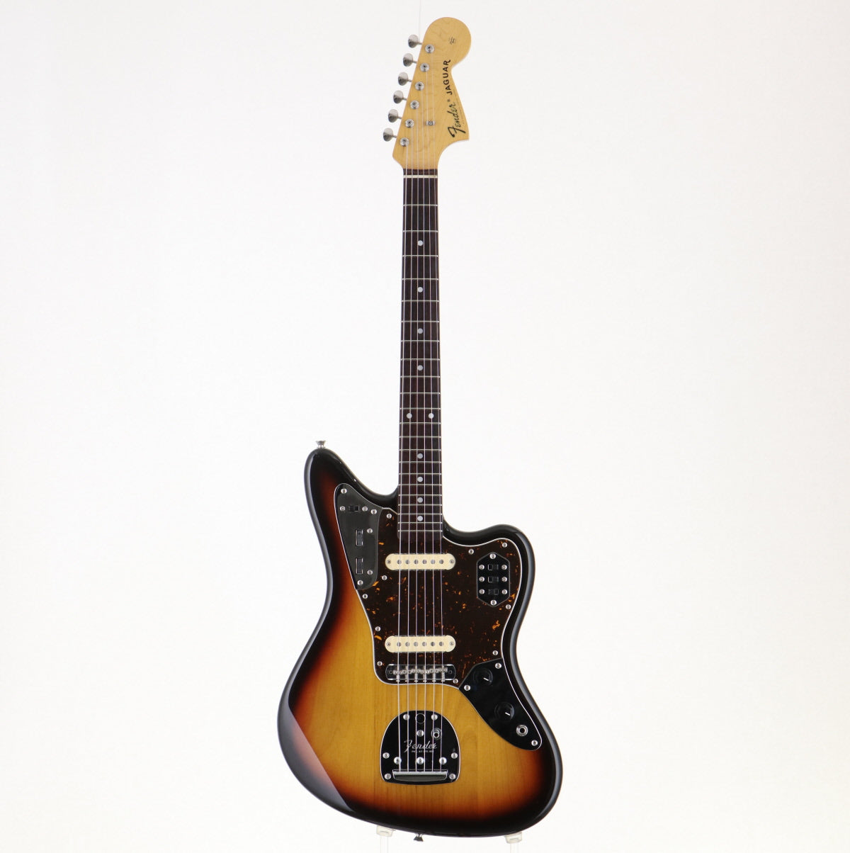 そ*ー様 Fender Japan JAGUAR JG66 3TS Fender JAPAN / JG66 3TS 3-Tone Sunburst (2012) – Ishibashi Music