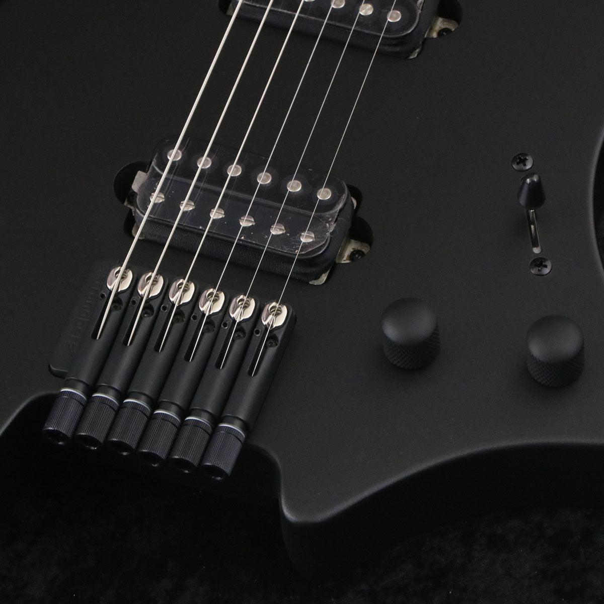 strandberg / Boden Essential 6 Black Granite – Ishibashi Music
