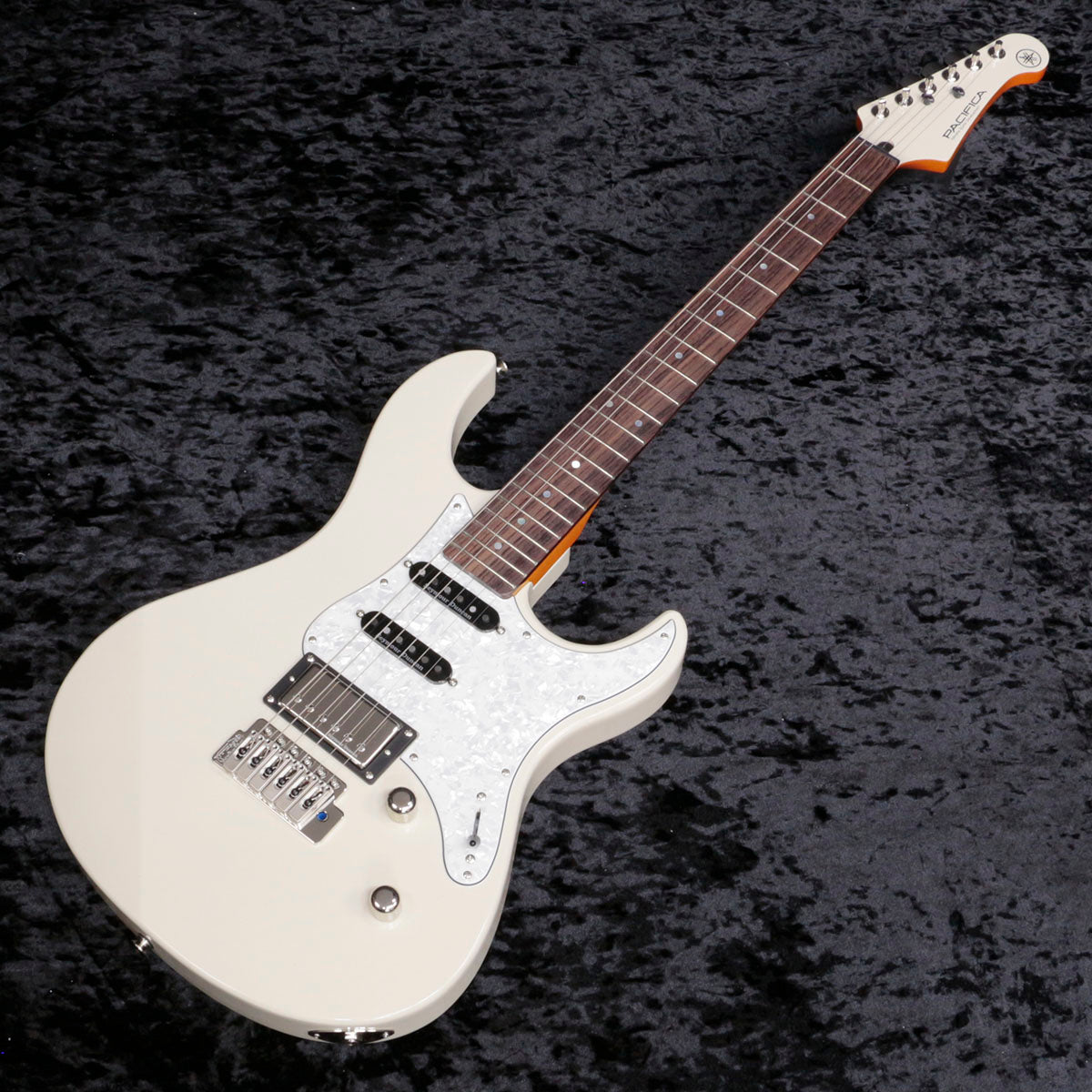YAMAHA / Pacifica PAC612VIIX VWH – Ishibashi Music Corporation.