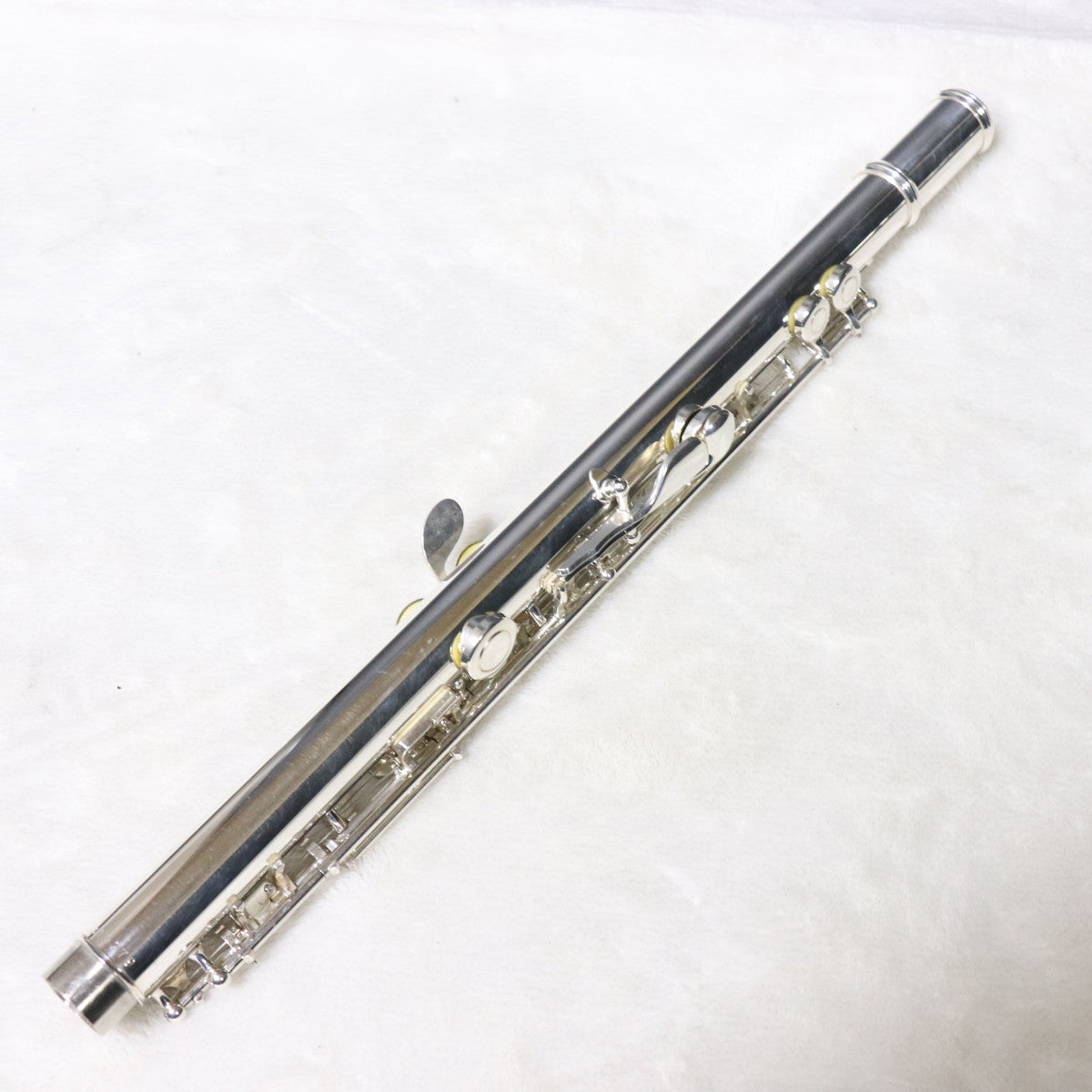 YAMAHA / YFL-211SII Flute – Ishibashi Music Corporation.
