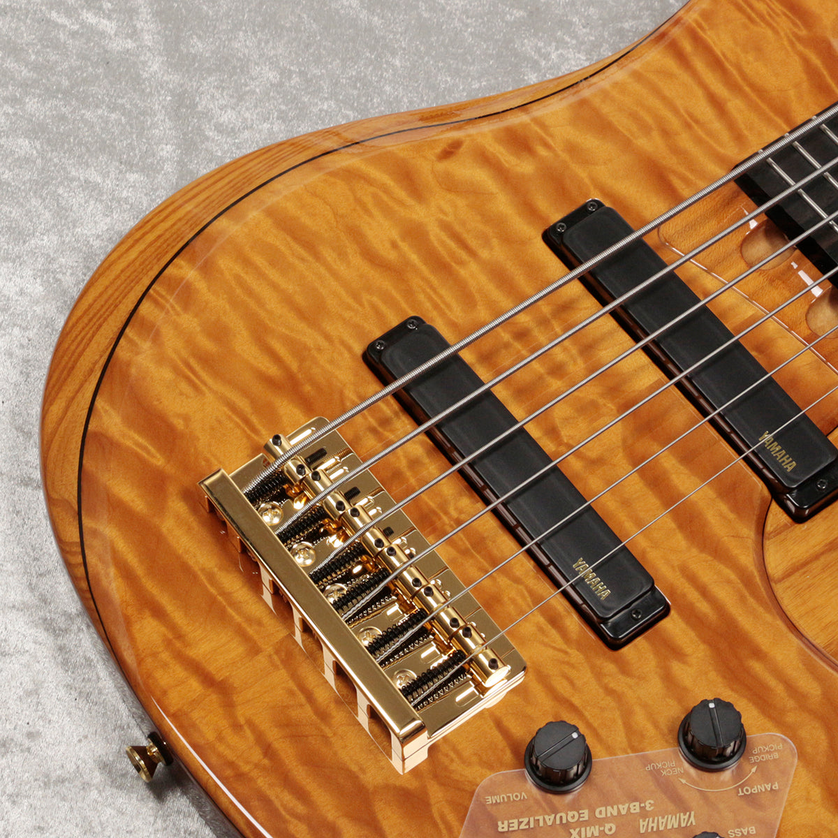 Yamaha john patitucci semi deals hollow bass